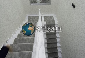 Как укладывать ковролин на лестницу - wikiHow